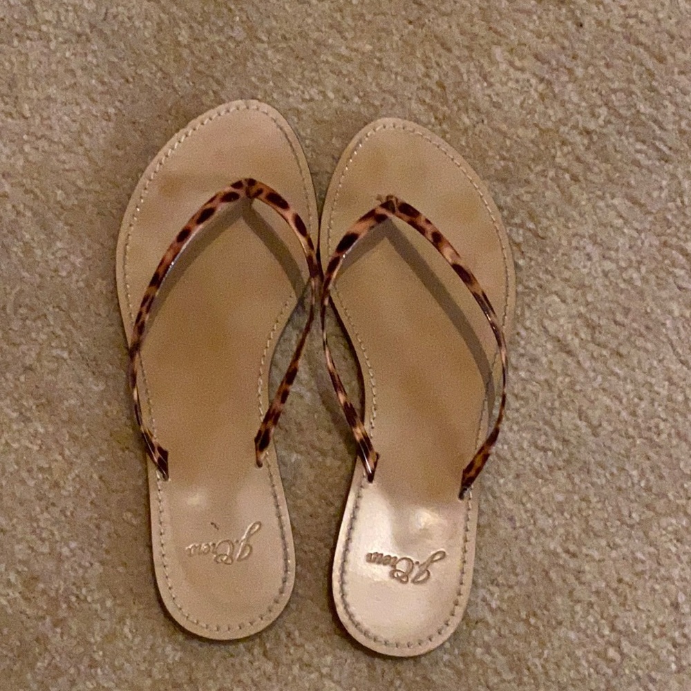 Capri tortoise shell flip flops